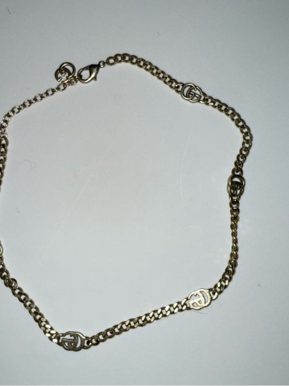 Classic Gold-Tone Link Necklace with Circular Emblems